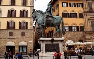 Florenz von oben von einem geheimen Turm - Florenz bei Sonnenuntergang