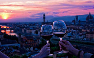 Dgustation de Vin au coucher du soleil - Florence Museum