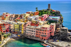 Cinque Terre Guided Tour with lunch - Guided Tours - Florence Museum